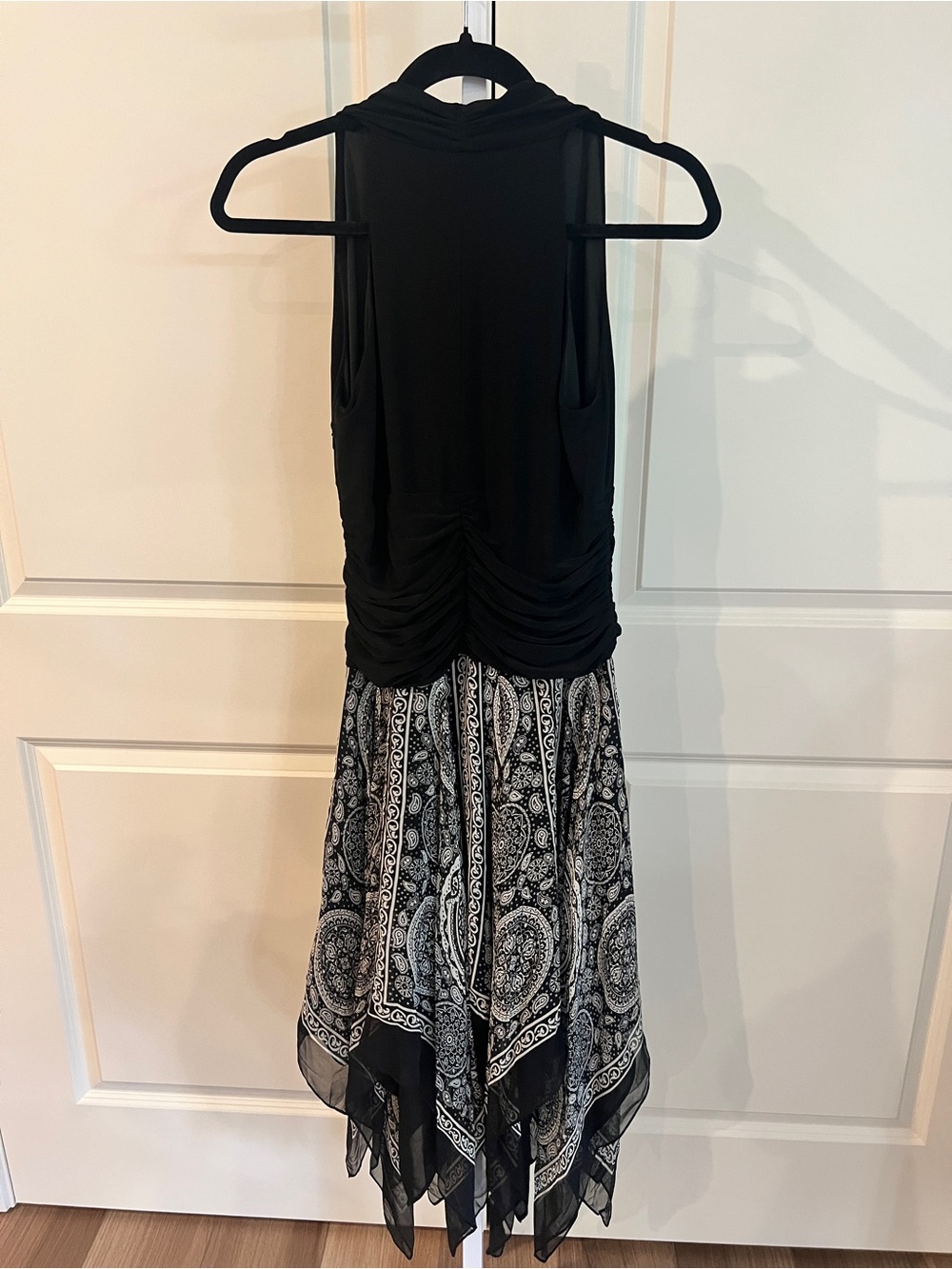 Suzi Chin for Maggie Boutique Dress with Paisley Handkerchief Skirt Size 6p